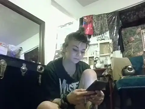 Phoenixmonroe0810 online show from 01-28-25, 10:12