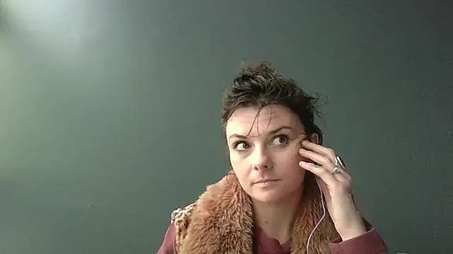 Phoenixmonroe0810 online show from 12-04-24, 07:39