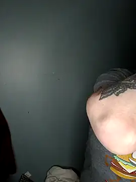 Phoenixmonroe0810 online show from 01-11-25, 11:56