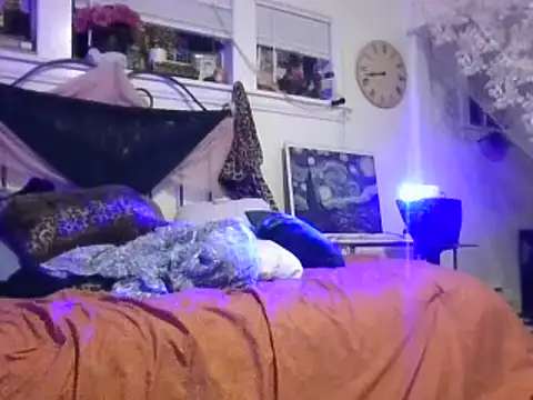 Phoenixmonroe0810 online show from 01-28-25, 05:32