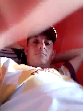 Snapshot of Fabiocapao01 chatting on 12-25-24, 06:09 Fabiocapao01 online show from 12-25-24, 06:09