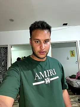 Cristian 099 online show from 12-21-25, 08:42