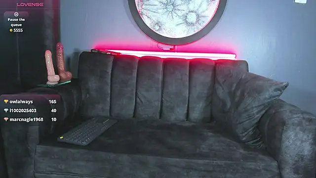 khriss brown online show from 02-19-25, 11:57