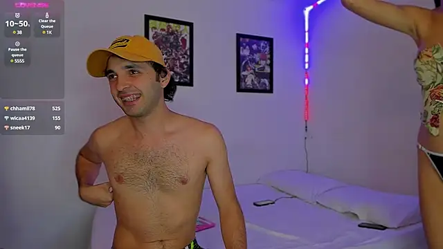 Snapshot of persiival chatting on 01-23-25, 05:35 persiival online show from 01-23-25, 05:35