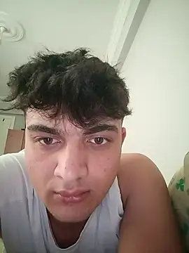 Snapshot of boy_3835 chatting on 03-16-25, 12:00 boy 3835 online show from 03-16-25, 12:00