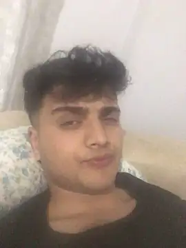 Snapshot of boy_3835 chatting on 03-07-25, 08:44 boy 3835 online show from 03-07-25, 08:44