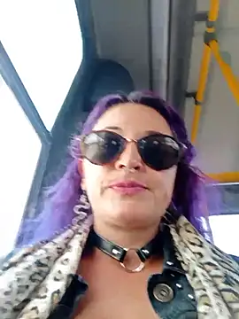 sophie banger online show from 11-20-25, 07:25