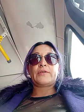 sophie banger online show from 03-24-26, 06:08