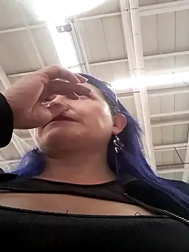 sophie banger online show from 11-22-25, 06:07