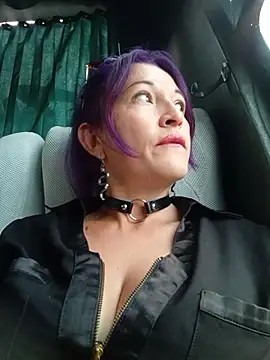 sophie banger online show from 10-11-25, 07:37