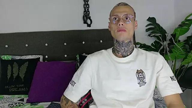 fucking sinner online show from 11-28-25, 06:13