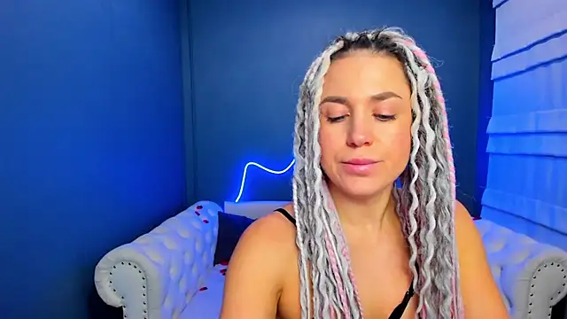 rock n roxy online show from 11-25-25, 01:17