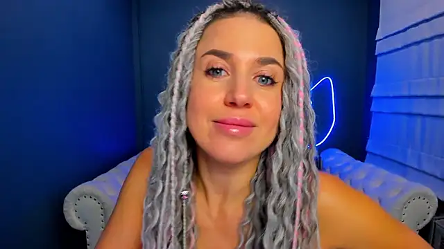 rock n roxy online show from 10-16-25, 01:25