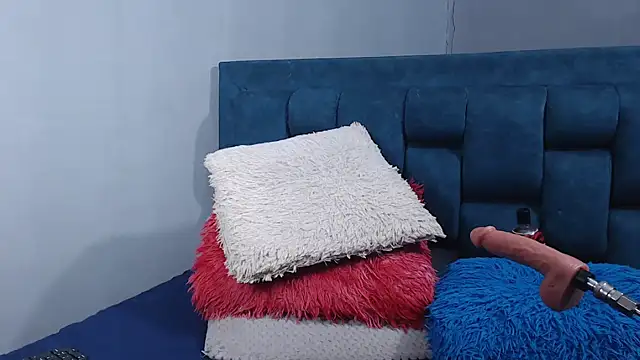 Snapshot of GabySteven chatting on 02-25-26, 08:47 GabySteven online show from 02-25-26, 08:47