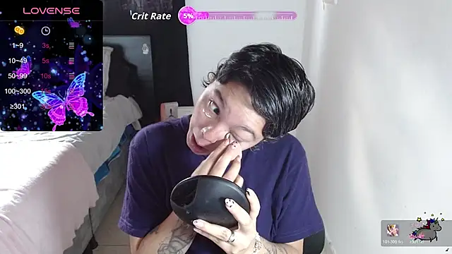 TRIXIE TANG28 online show from 11-14-25, 08:45