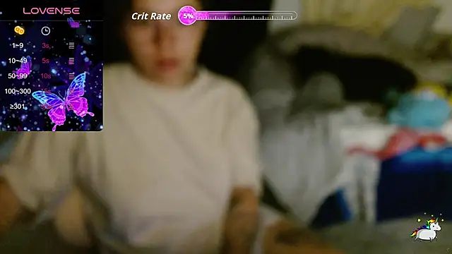 TRIXIE TANG28 online show from 12-20-25, 03:09