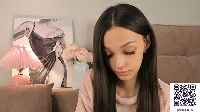 Snapshot of Jessie_meow chatting on 02-24-25, 11:43 Jessie meow online show from 02-24-25, 11:43