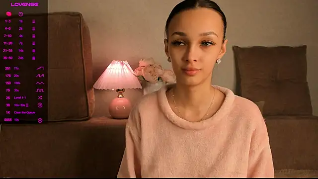 Snapshot of Jessie_meow chatting on 01-19-25, 06:21 Jessie meow online show from 01-19-25, 06:21