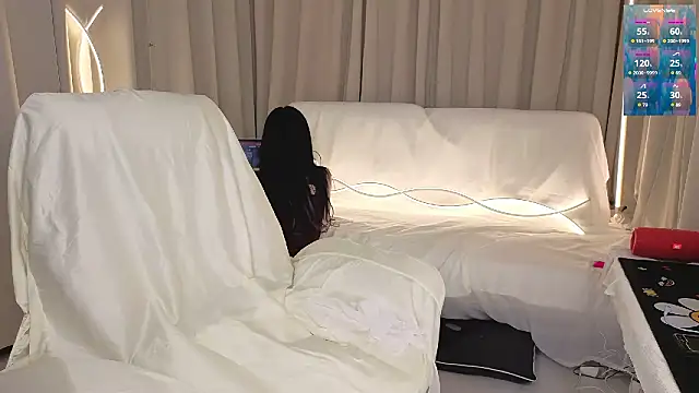 2hyun online show from 12-03-25, 01:10