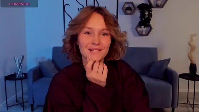 BritnieCute online show from 10-01-25, 05:45