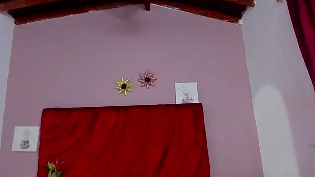 jhonjairo85  online show from 03-11-25, 04:08
