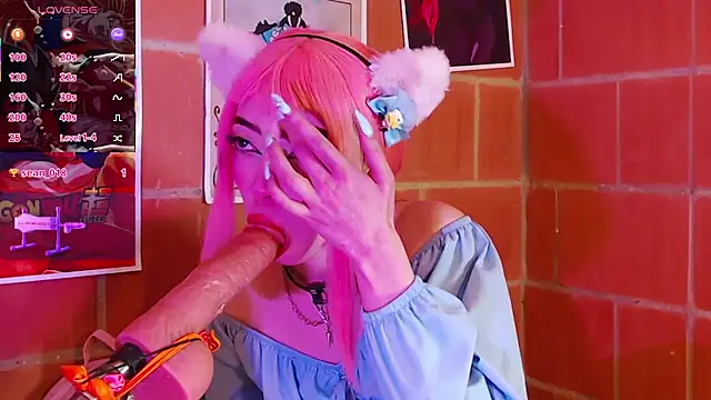 Yennastone online show from 10-27-25, 05:41