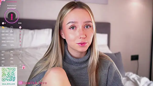 HollisBeckett online show from 09-30-25, 01:22