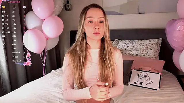 HollisBeckett online show from 03-13-26, 03:33