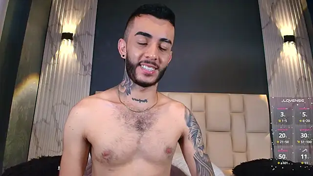 Marcelo ruiz  online show from 10-30-25, 04:59