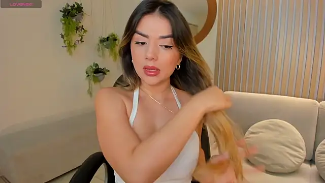 Snapshot of ChloePreston_ chatting on 02-05-26, 10:22 ChloePreston online show from 02-05-26, 10:22