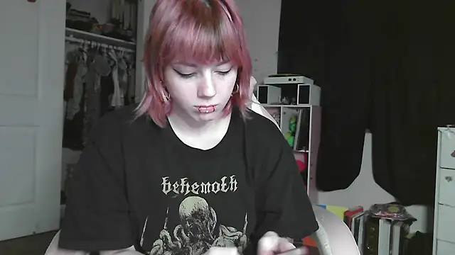 GoddessPinxx online show from 05-15-26, 11:30