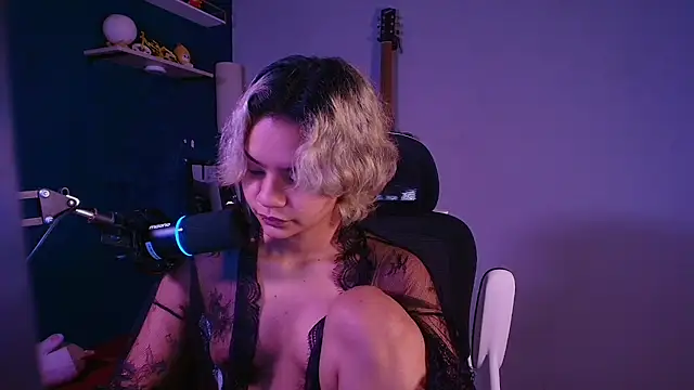 marlena3312 online show from 02-11-26, 02:28