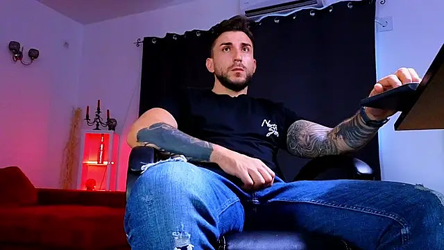 MightyAaron66 online show from 09-09-25, 03:43