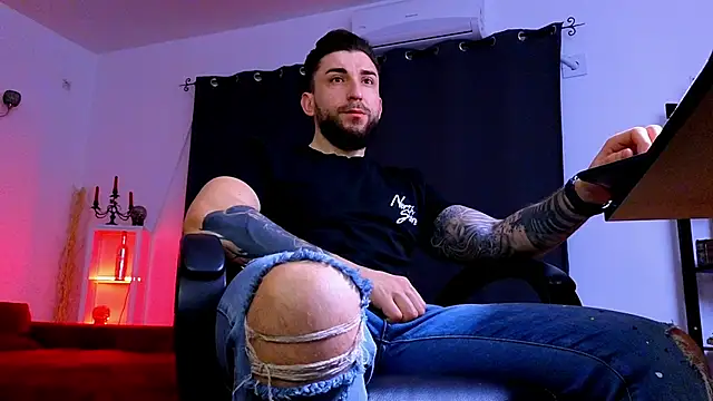 MightyAaron66 online show from 03-06-26, 03:34