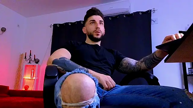 MightyAaron66 online show from 04-19-26, 01:28