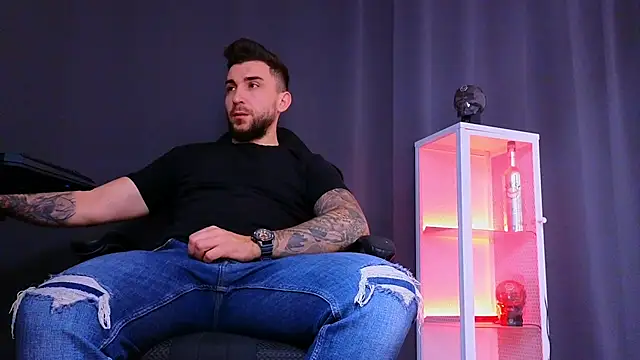 MightyAaron66 online show from 03-22-25, 02:27