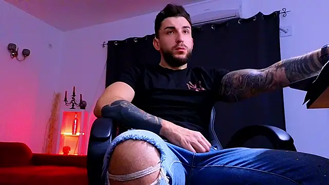 MightyAaron66 online show from 11-05-25, 03:31