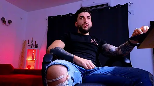 MightyAaron66 online show from 12-03-25, 04:02