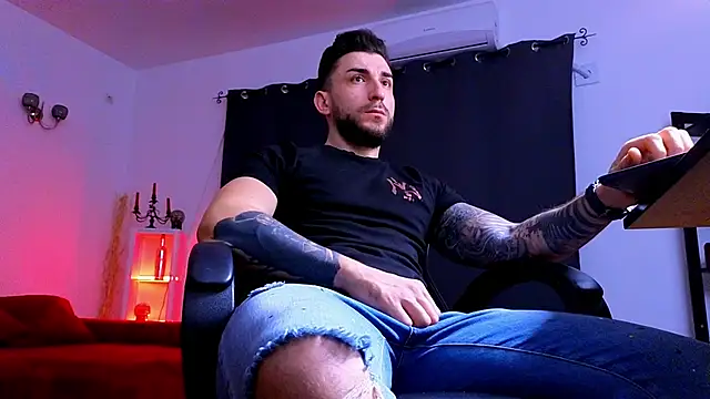 MightyAaron66 online show from 02-02-26, 03:38