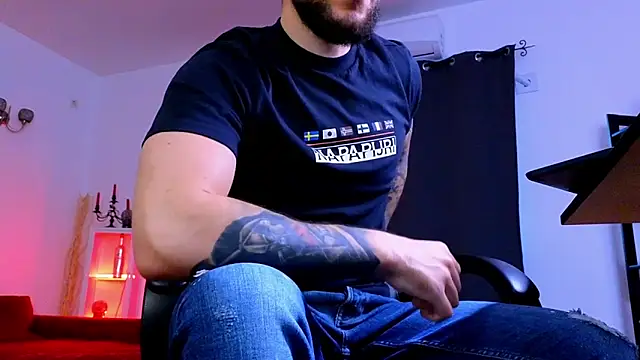 MightyAaron66 online show from 05-06-26, 03:10