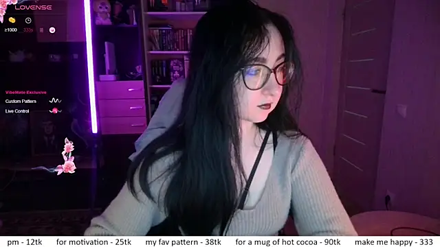 Snapshot of el_sweety chatting on 05-12-26, 10:32 el sweety online show from 05-12-26, 10:32
