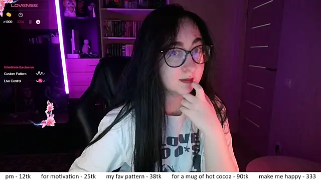 Snapshot of el_sweety chatting on 05-05-26, 12:46 el sweety online show from 05-05-26, 12:46