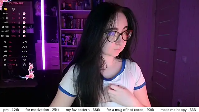 Snapshot of el_sweety chatting on 04-20-26, 09:01 el sweety online show from 04-20-26, 09:01