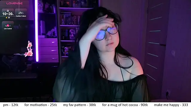 Snapshot of el_sweety chatting on 05-22-26, 10:24 el sweety online show from 05-22-26, 10:24