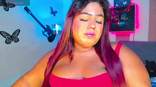 Snapshot of OpraxBellinda chatting on 05-30-26, 02:51 OpraxBellinda online show from 05-30-26, 02:51