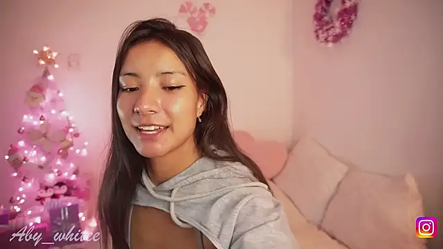 AbyWhitee online show from 12-18-25, 03:22