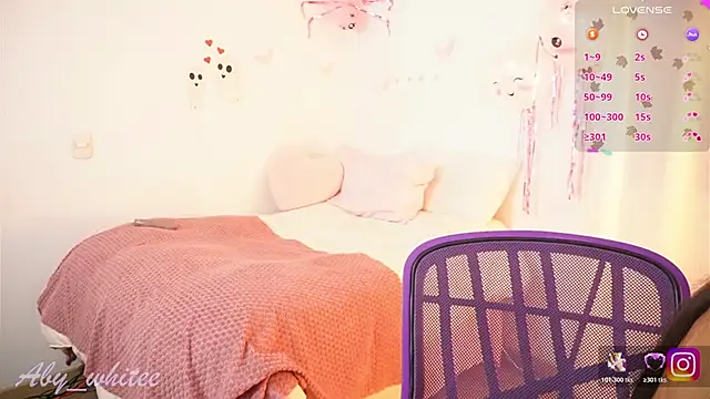 AbyWhitee online show from 10-29-25, 03:05