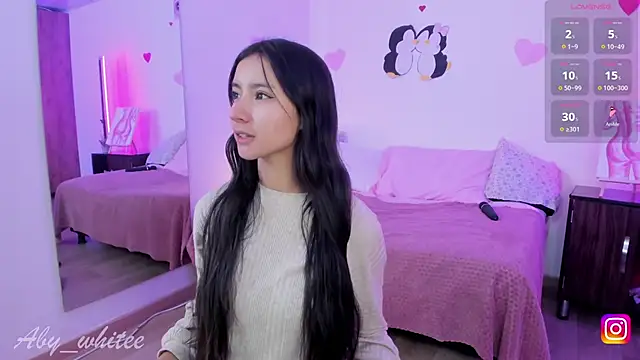 AbyWhitee online show from 03-04-25, 05:21