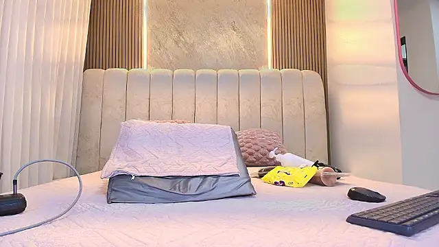 kata hazel online show from 03-09-26, 07:17