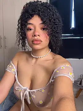 Alyssa Houston online show from 02-16-26, 02:05